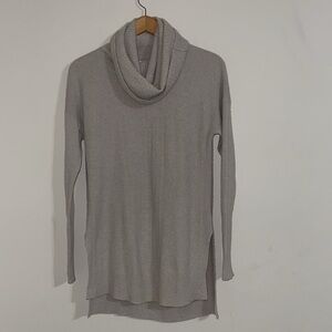 St.Tropez turtleneck cashmere tunic sweater small